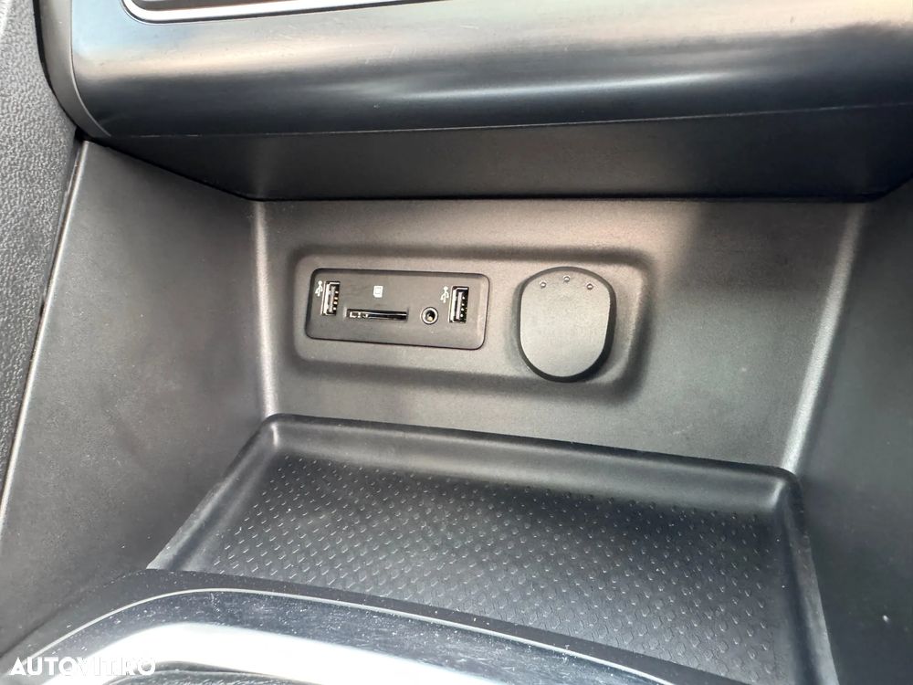 Renault Megane ENERGY dCi 110 GT LINE - 27