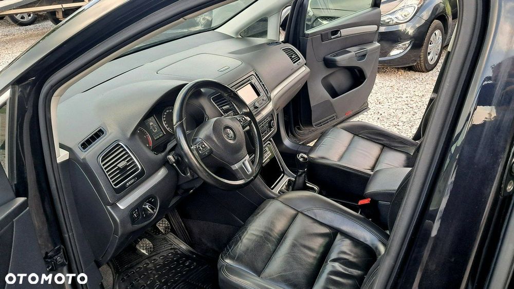 Volkswagen Sharan - 13