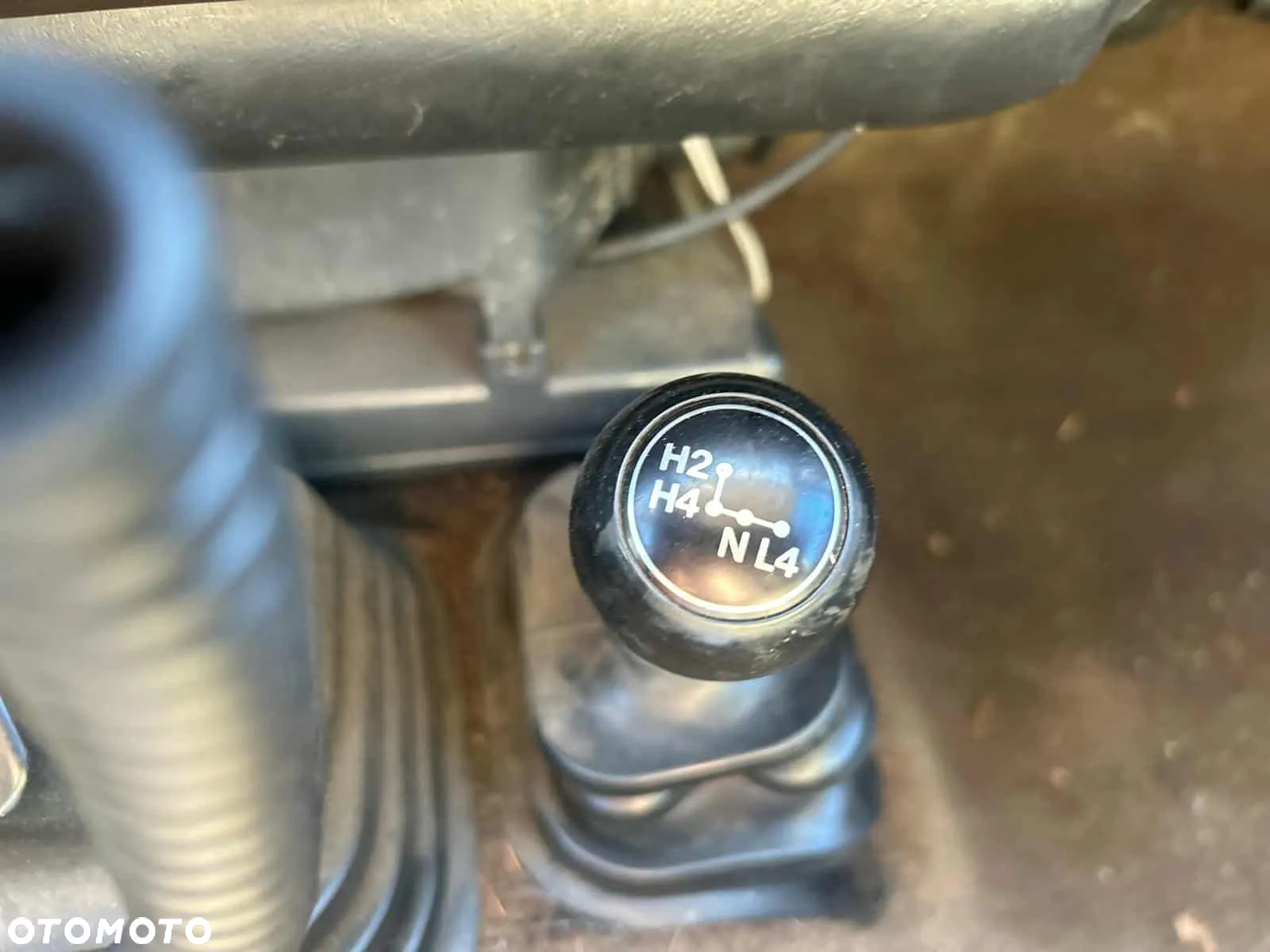Toyota Land Cruiser HJ61 - 6
