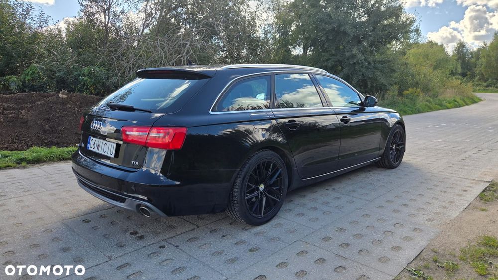 Audi A6 Avant 2012 photo 2