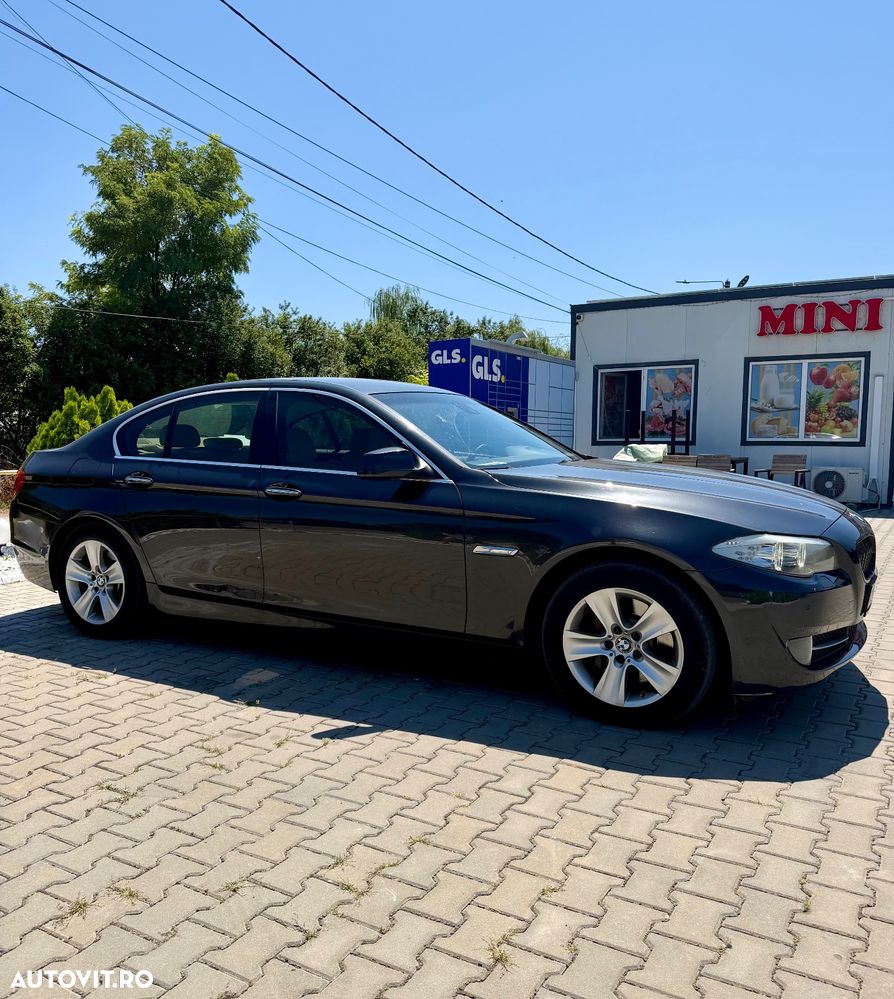 BMW Seria 5 525d Aut. - 3