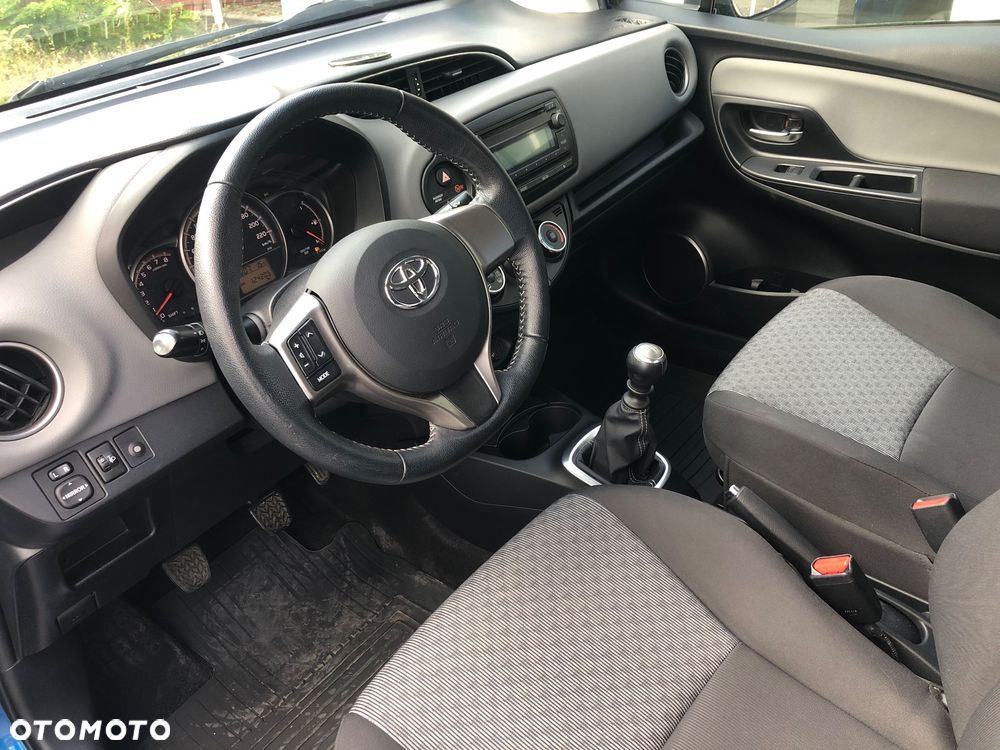 Toyota Yaris 1.33 Active - 10