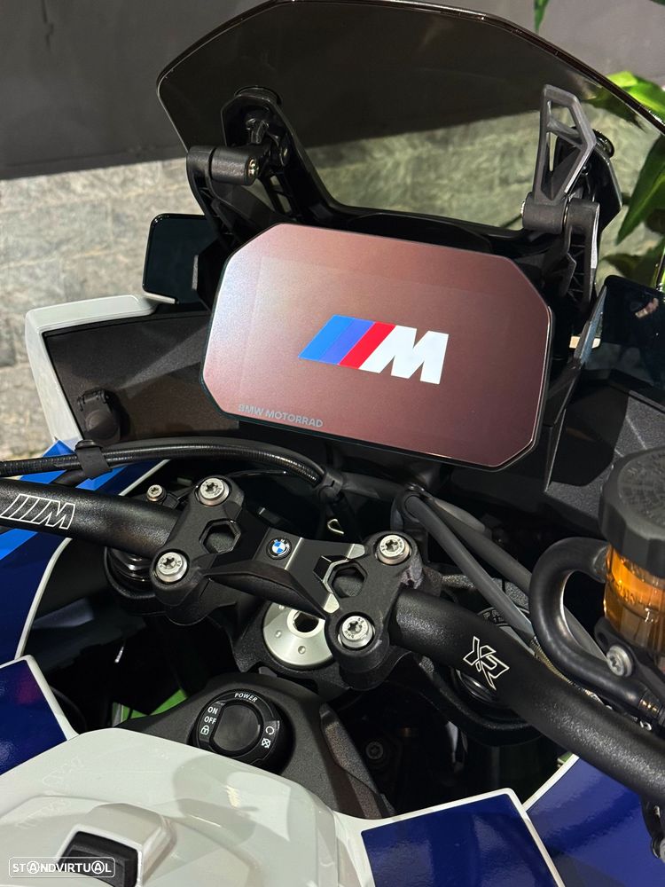 BMW M 1000 XR - 4