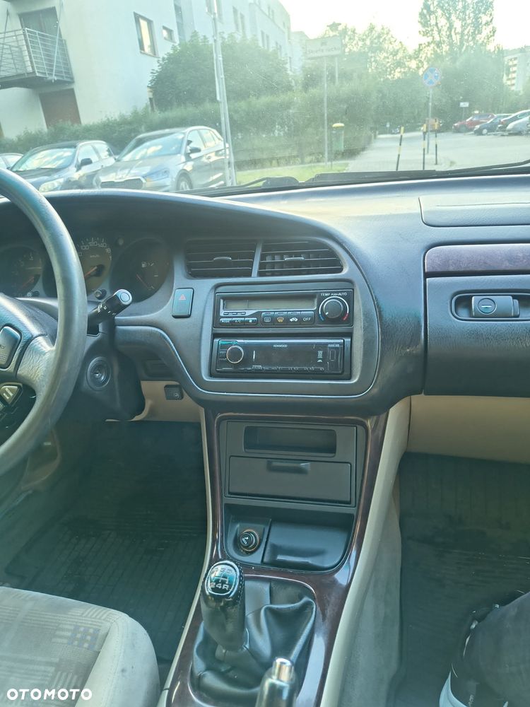 Honda Accord 2.0 ES - 11