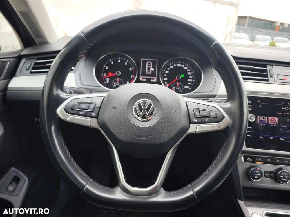 Volkswagen Passat 1.5 TSI ACT DSG Advance - 27