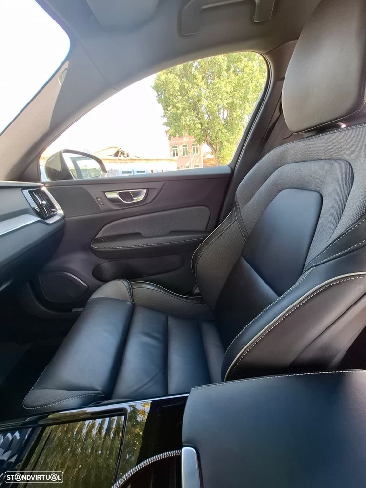 Volvo V60 2.0 T6 AWD TE R-Design Expression - 3