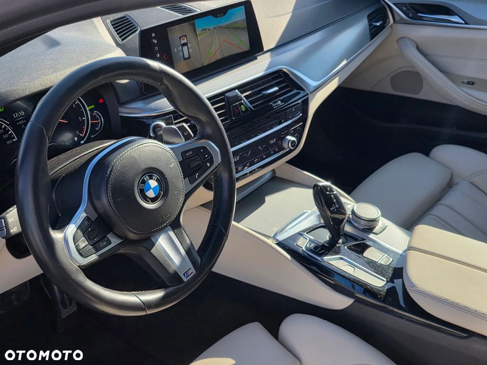 BMW Seria 5 520d xDrive M Sport Edition - 20