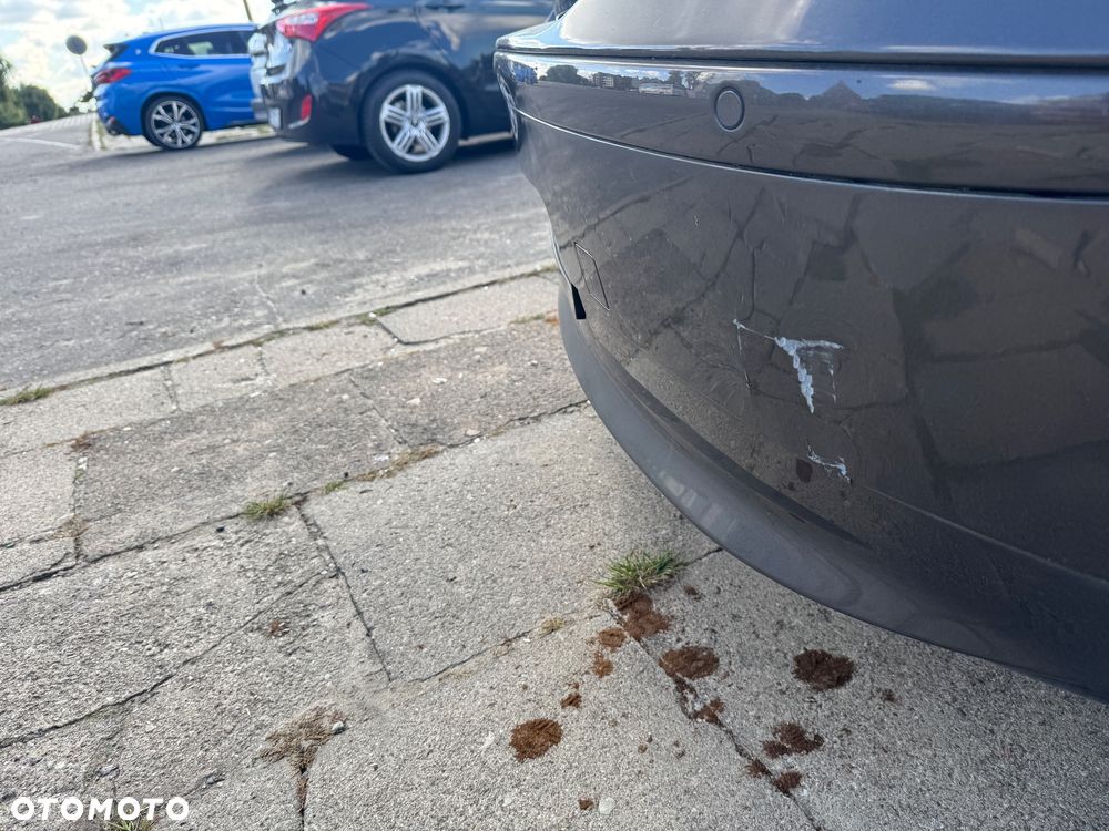 BMW Seria 1 120i - 12