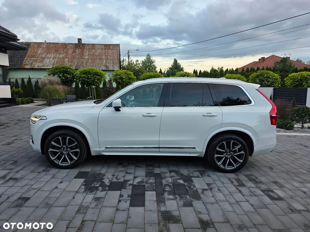 Volvo XC 90 - 7
