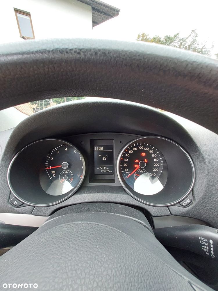 Volkswagen Golf - 12