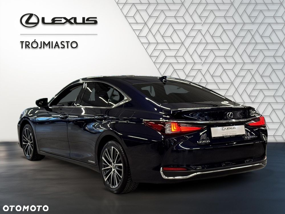 Lexus ES 300h Business Edition - 3
