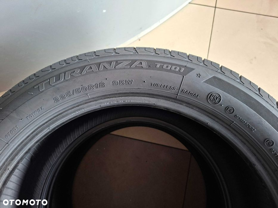225/50R18 95W Bridgestone Turanza T001 Para lato run on flat PL127 K5 - 4