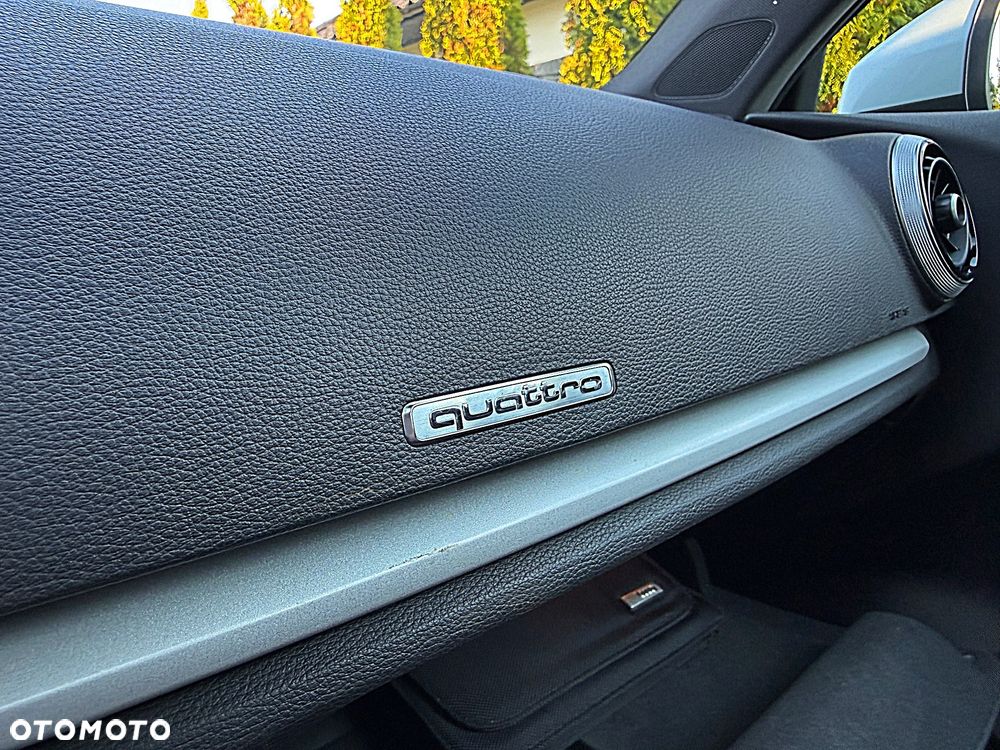 Audi A3 Limousine ver-2-0-tfsi-limousine-quattro-s-tronic-design - 14