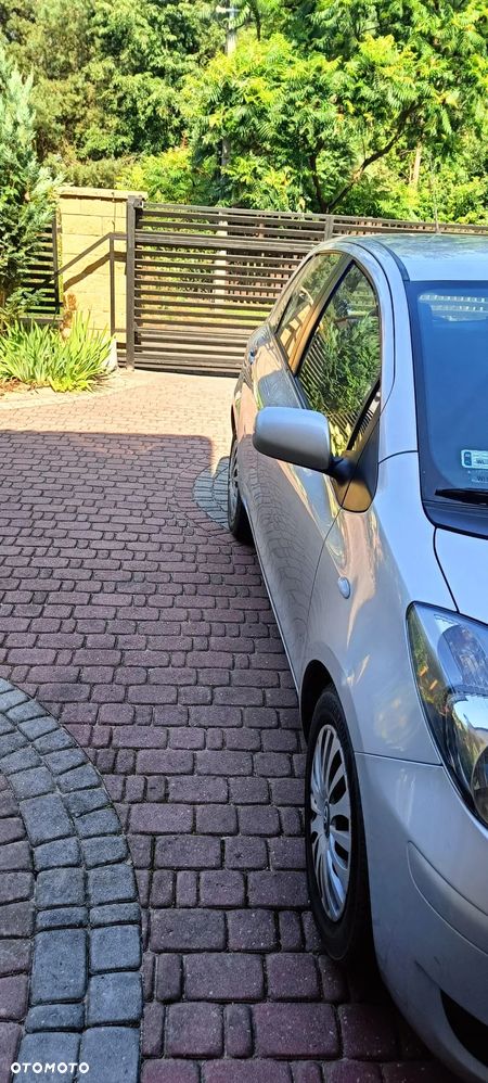 Toyota Yaris 1.33 2010 - 6