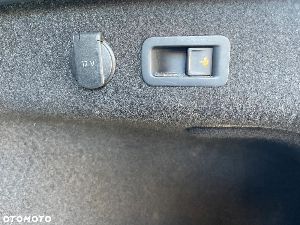 Volkswagen Passat 2.0 TDI BMT Comfortline DSG - 14