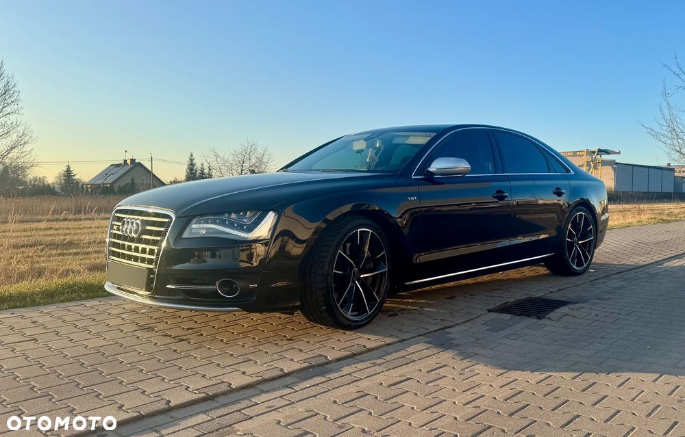 Audi A8 4.2 TDI Quattro - 1