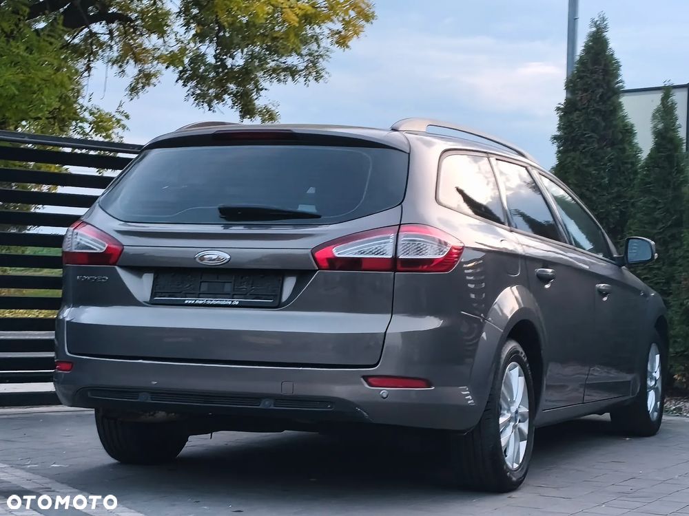 Ford Mondeo 2.0 TDCi Titanium - 16