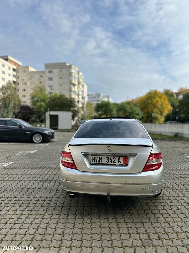 Mercedes-Benz C 220 CDI DPF Automatik Elegance - 4