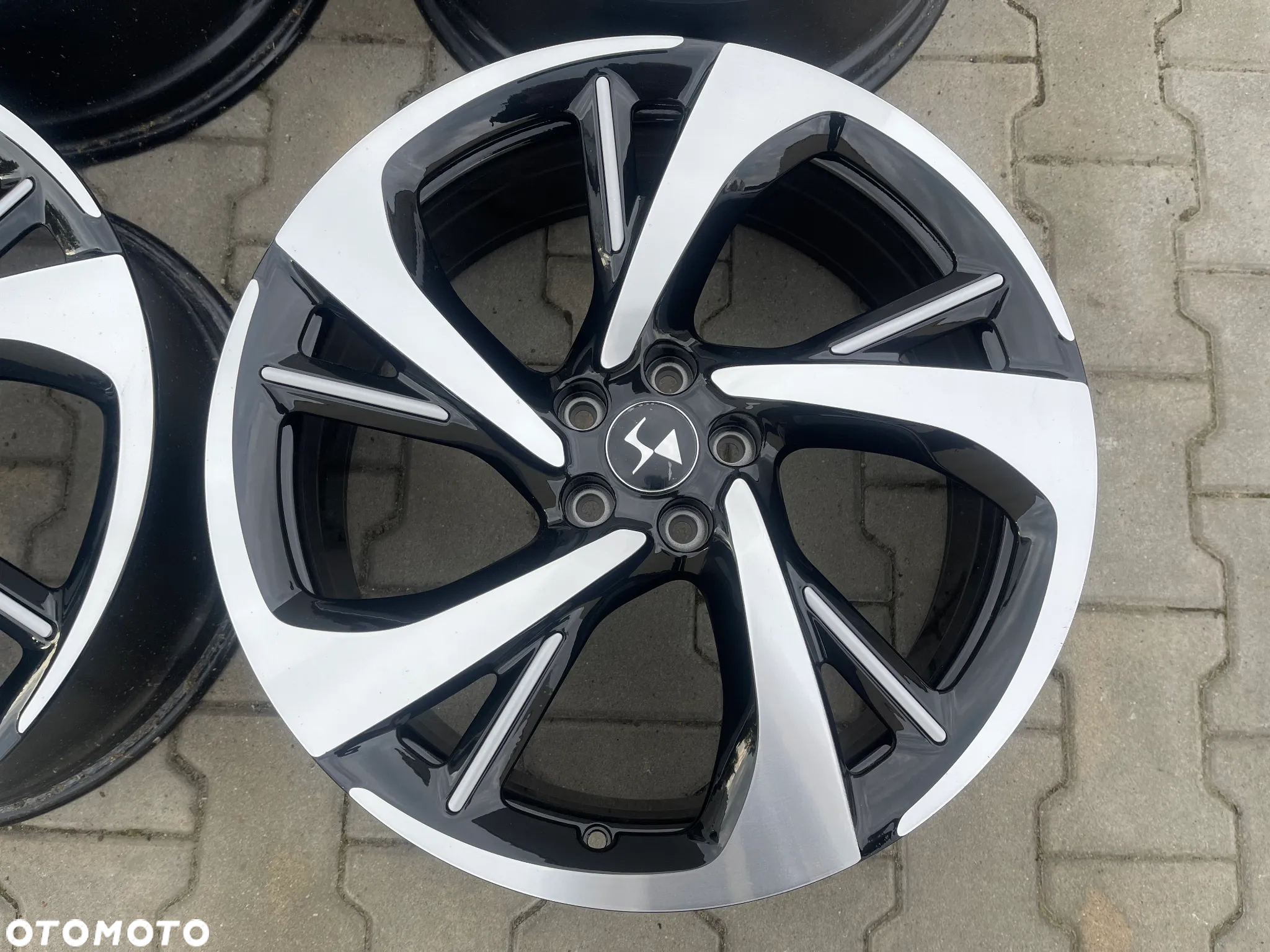 FELGI ALUFELGI 20 CITROEN DS7 DS 7 JAK NOWE! 5X108 ET44 8J 9817501077 SPRAWDZONE ORYGINAŁ - 7