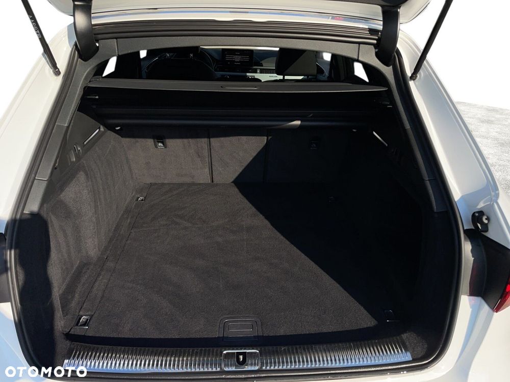 Audi A4 Avant 40 TFSI mHEV Quattro S tronic - 11