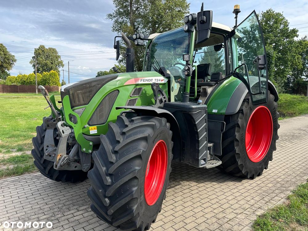 Fendt 724 S4 Vario - 18