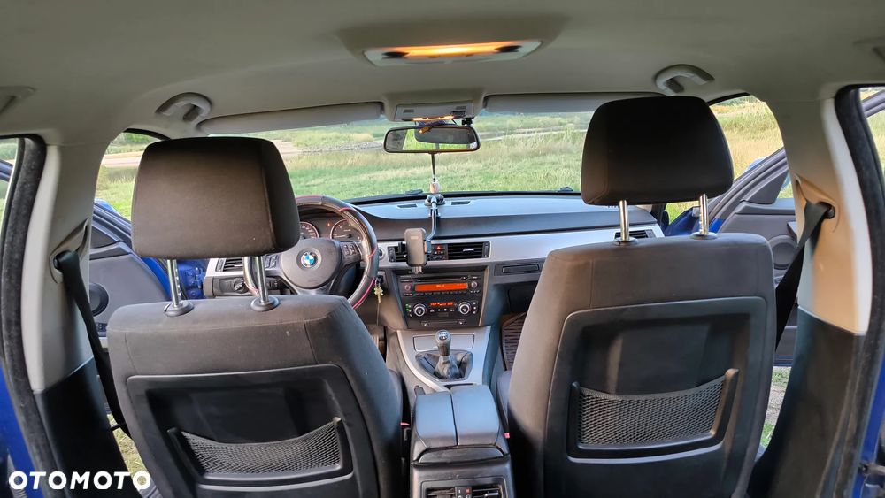 BMW Seria 3 - 21