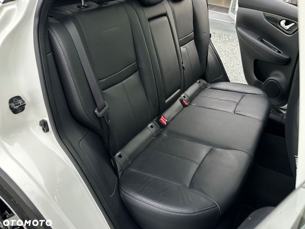 Nissan Qashqai 1.5 dCi Tekna EU6 - 24