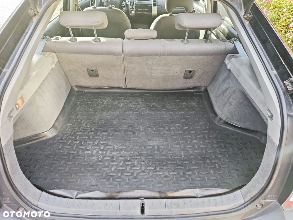 Toyota Prius 1.5 VVT-i Sol (nav) - 5