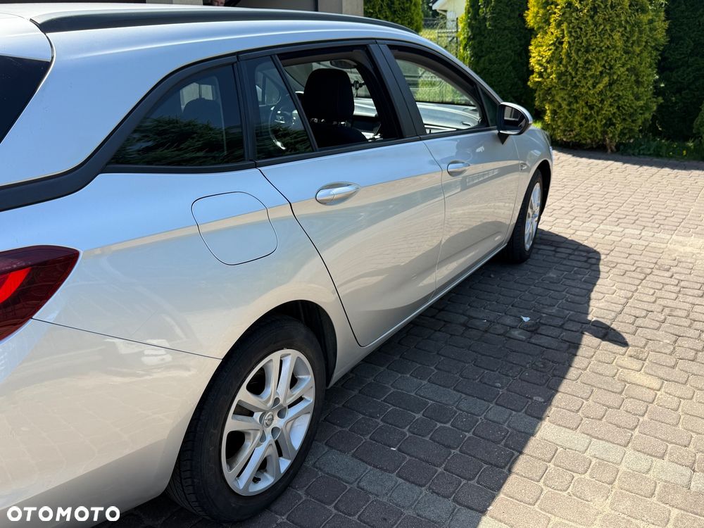 Opel Astra 1.6 CDTI Sport - 6