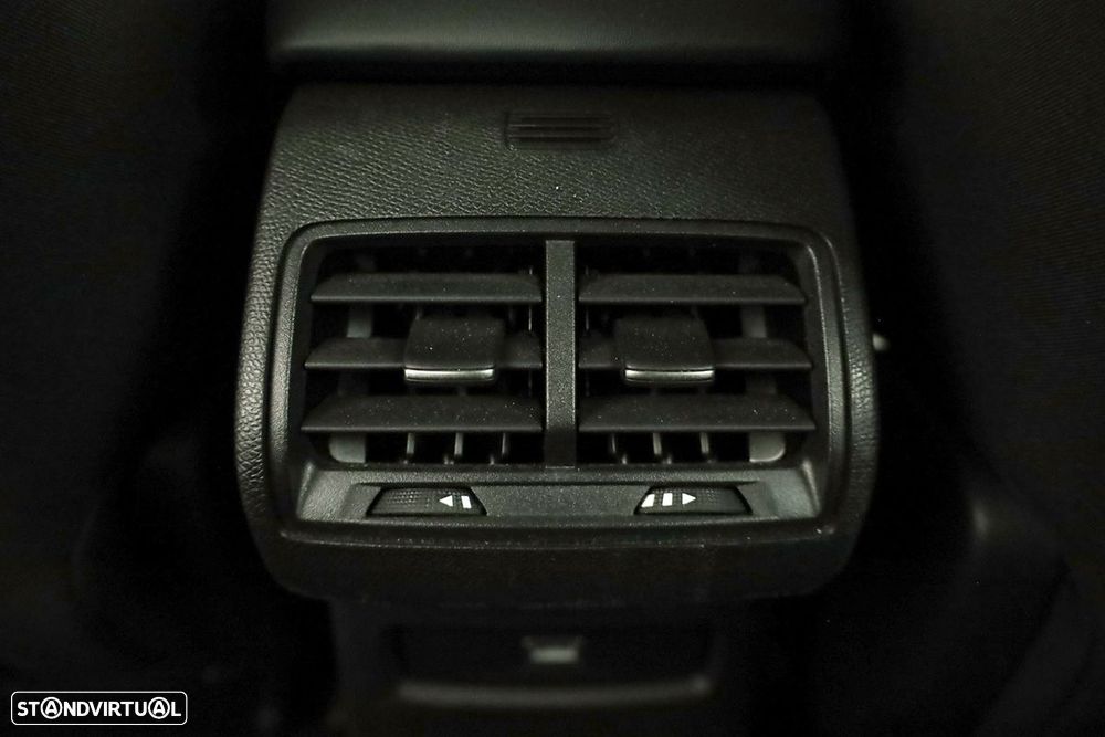 Citroën C4 1.2 PureTech Plus EAT8 - 23