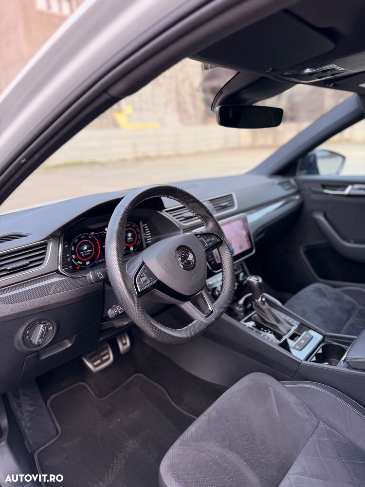 Skoda Superb 2.0 TDI DSG Sportline - 13