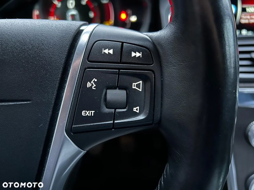 Volvo XC 60 D4 Drive-E Momentum - 23