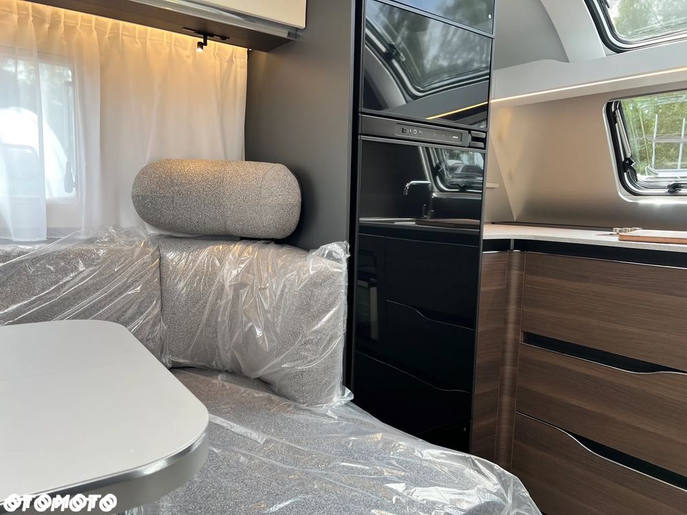 Adria ALPINA 663 HT - 14