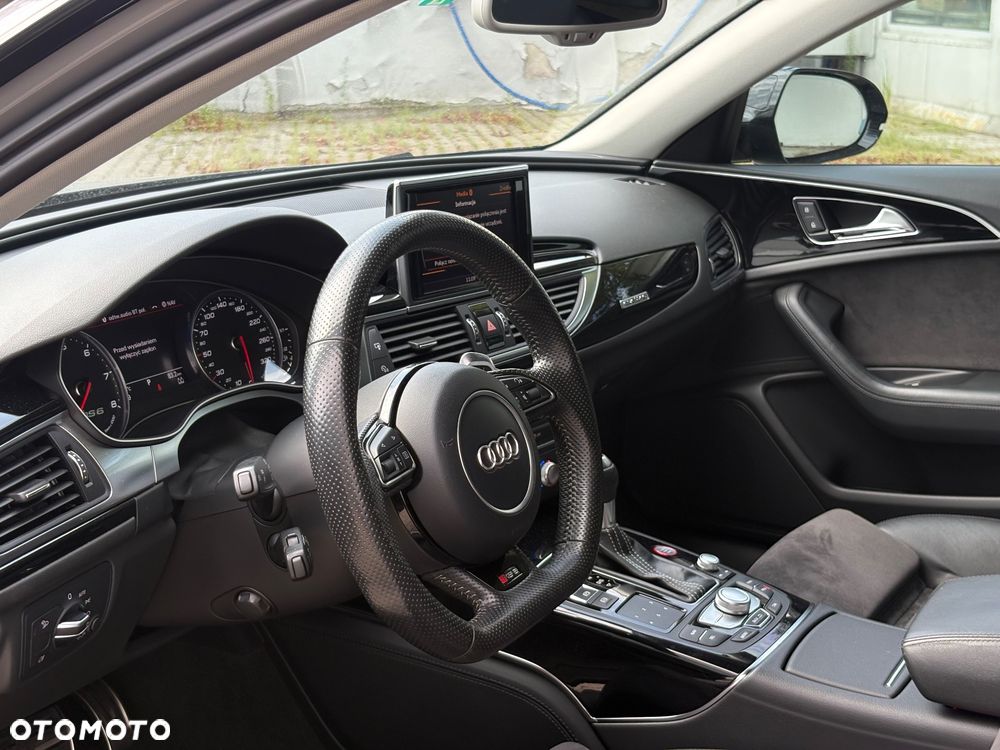 Audi RS6 Avant performance - 15