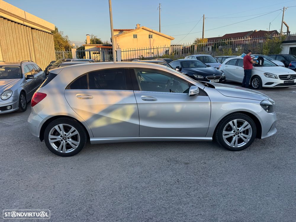 Mercedes-Benz A 180 d Urban - 35