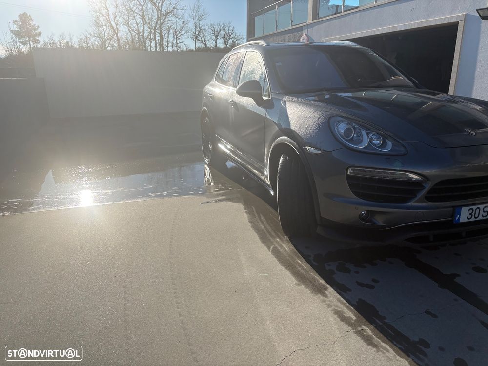 Porsche Cayenne S - 15