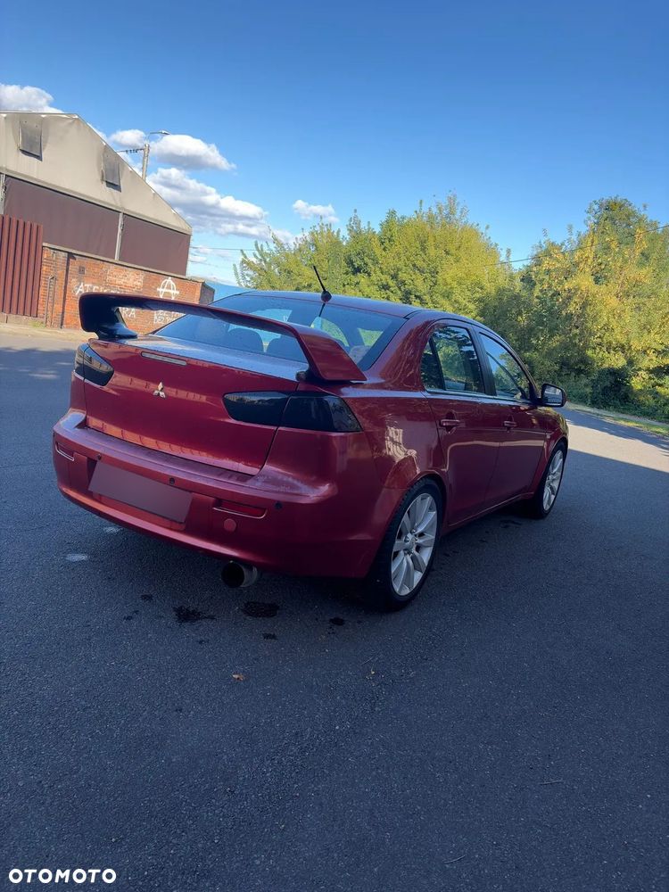 Mitsubishi Lancer 1.8 Invite - 5