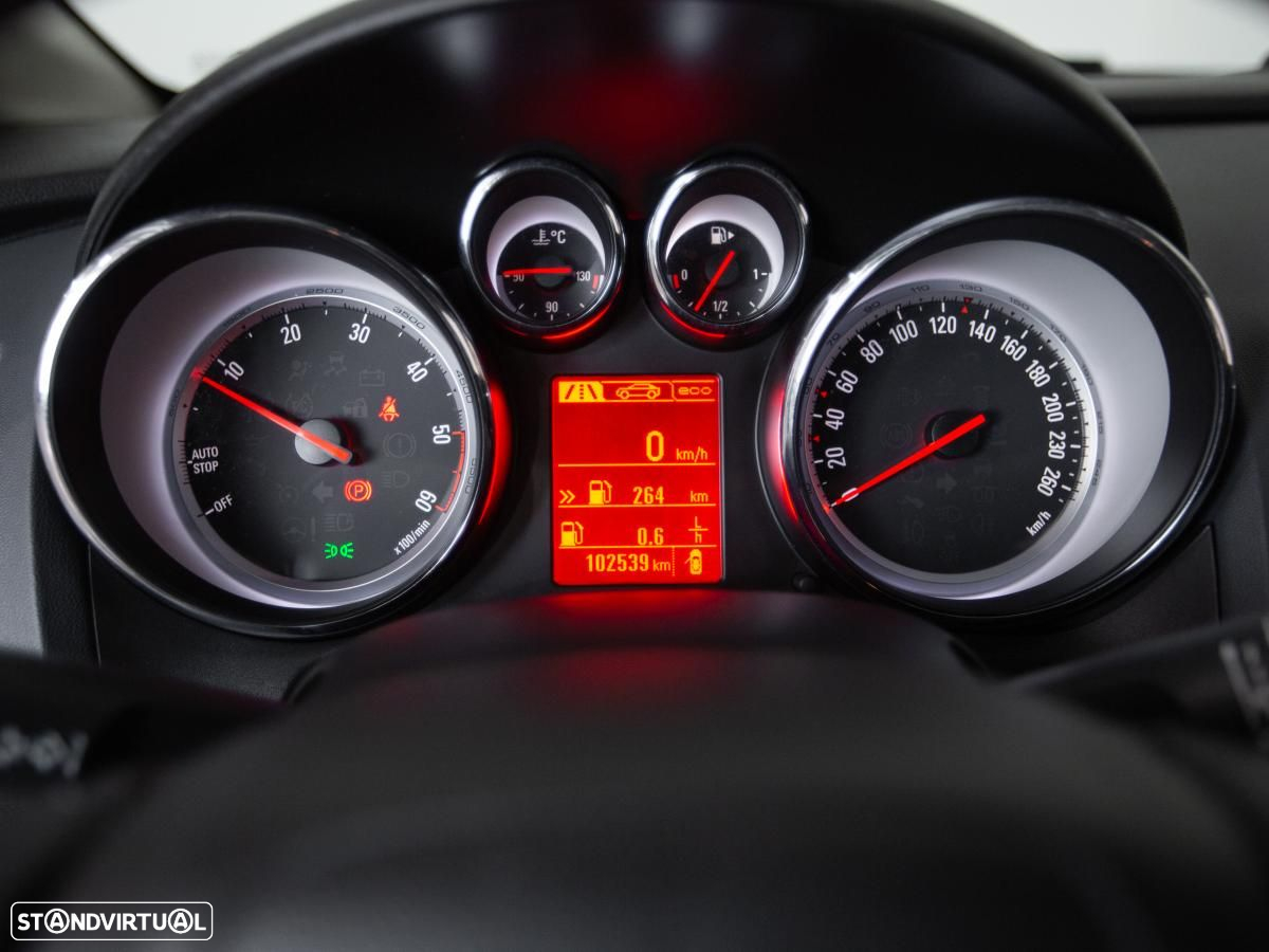 Opel Astra Sports Tourer - 13