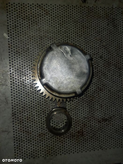 Koło zębate pośrednie głowicy LT 46 2.8 tdi  AUH - 4