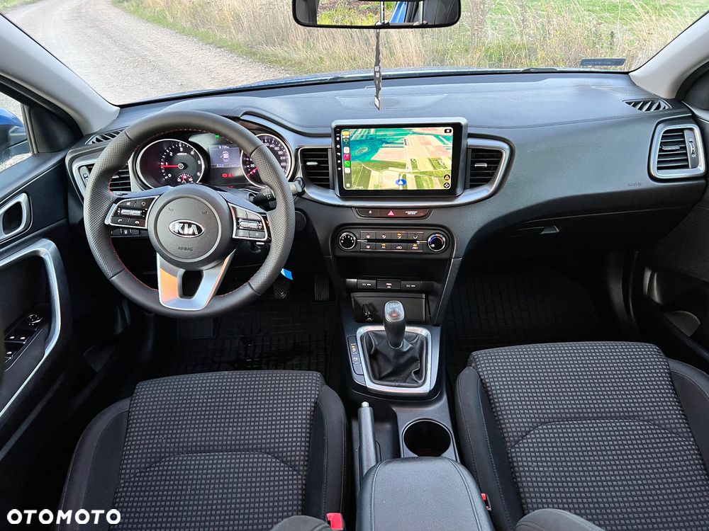 Kia Ceed 1.6 CRDi SCR L Business Line - 16