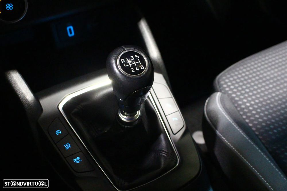 Ford Focus SW 1.5 TDCi Titanium - 27