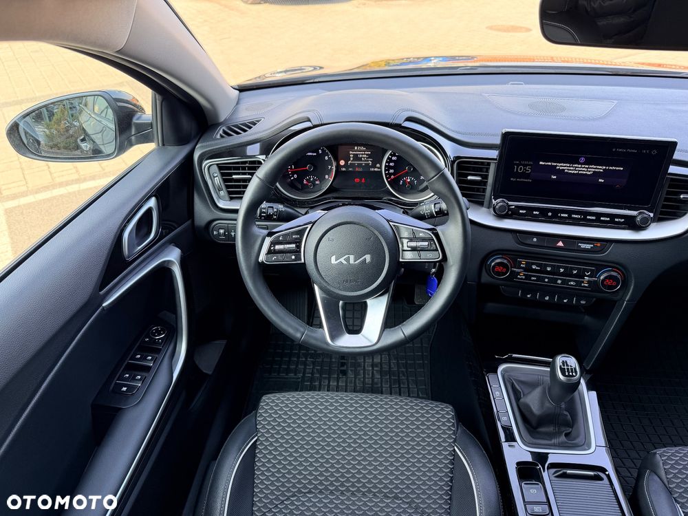 Kia Ceed 1.5 T-GDI L - 17