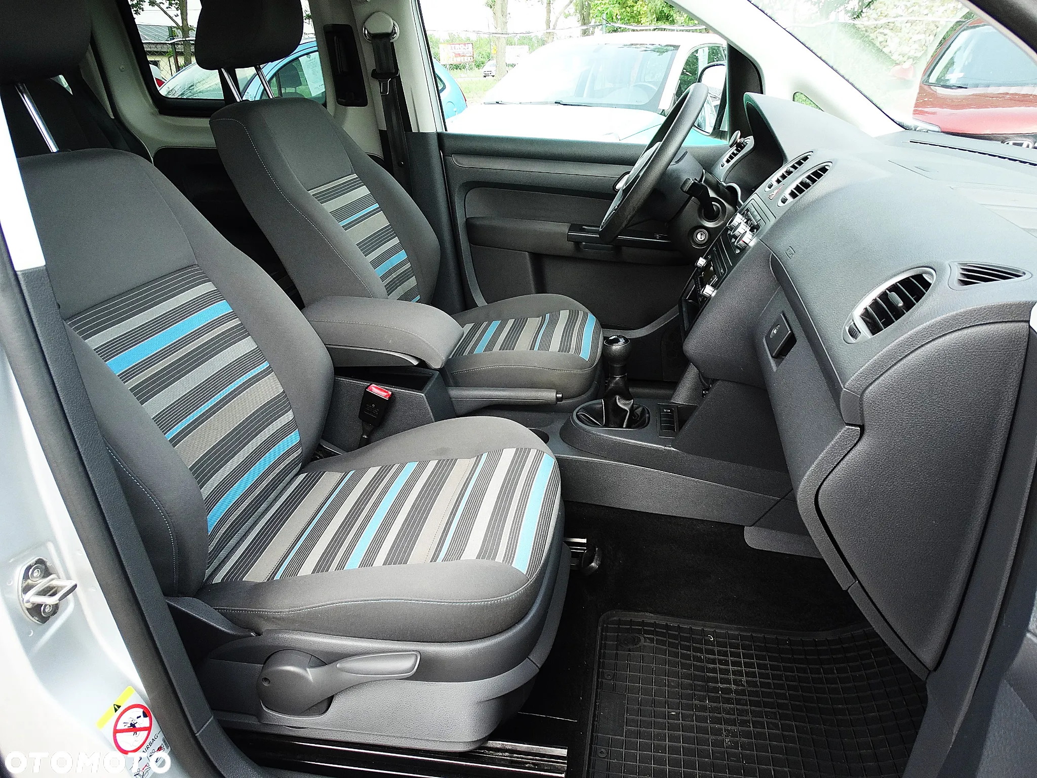 Volkswagen Caddy 1.6 TDI Comfortline - 28