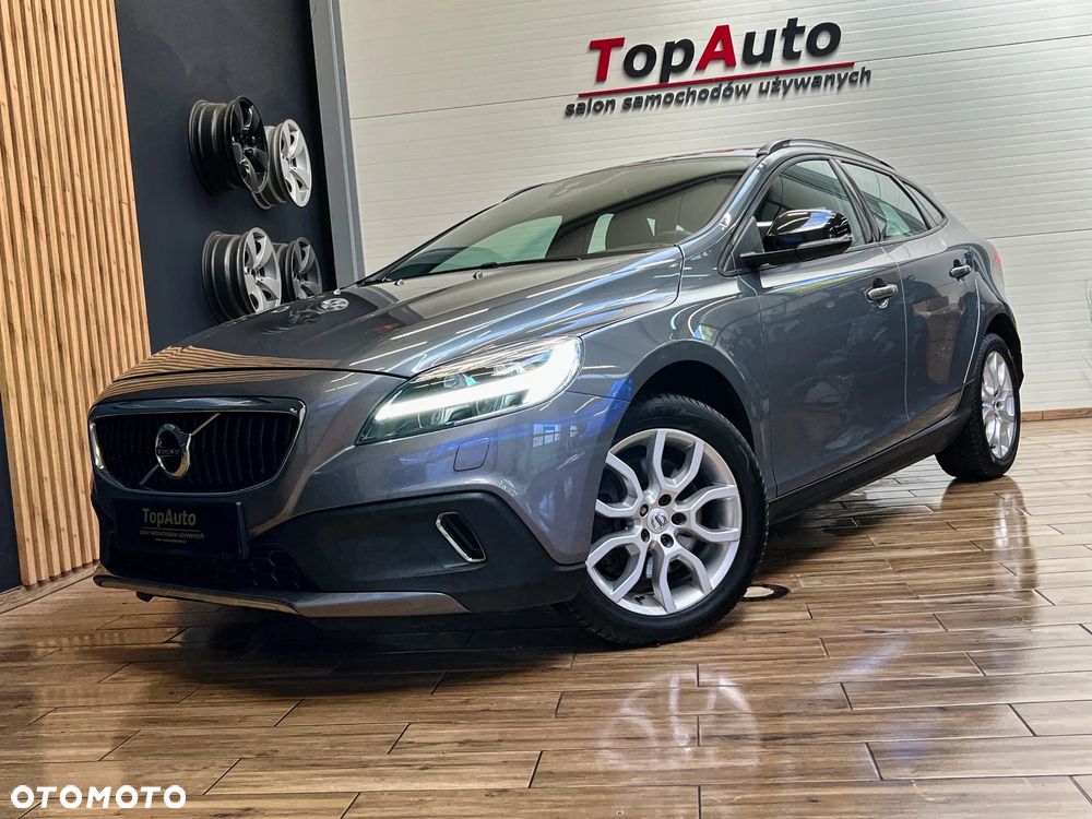 Volvo V40 Cross Country T3 Momentum - 16