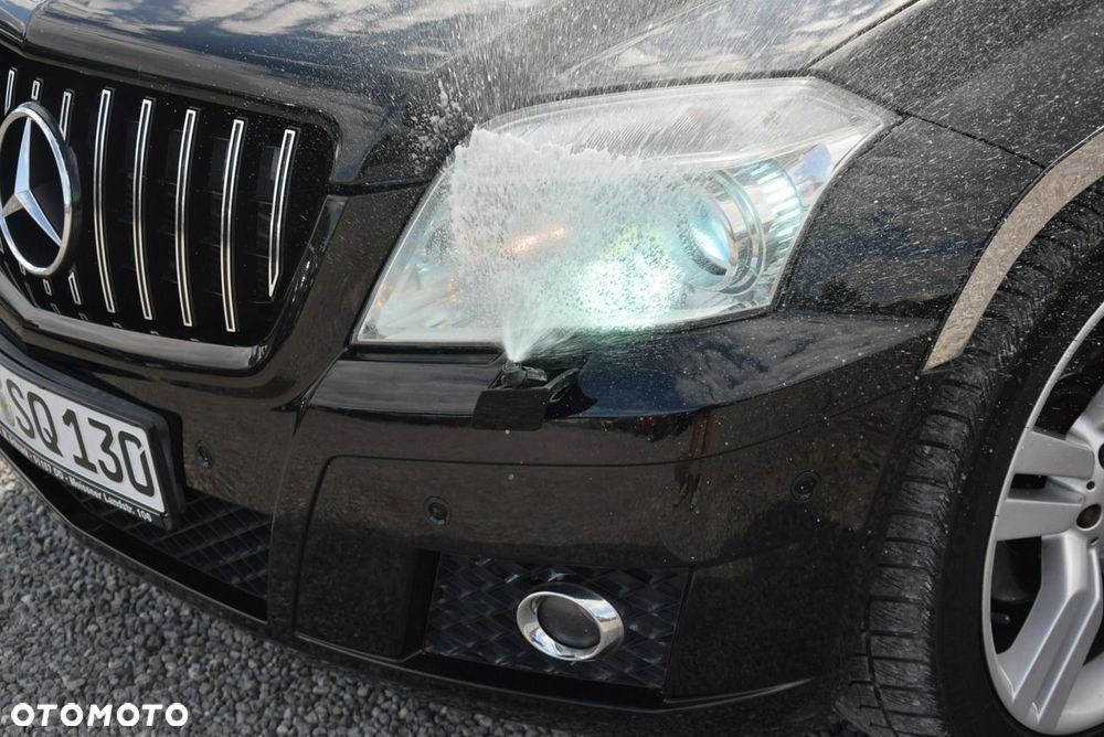 Mercedes-Benz GLK - 2
