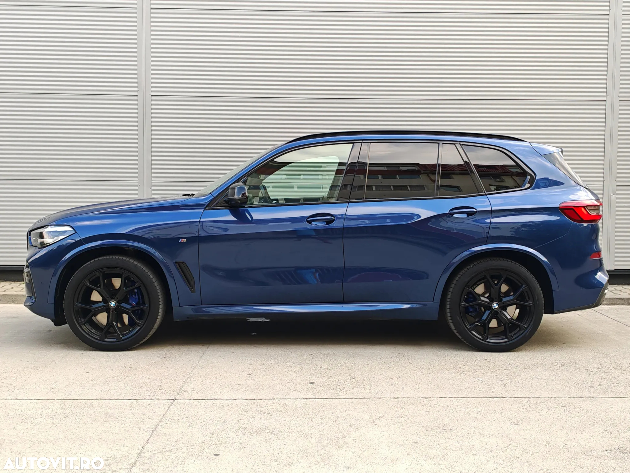 BMW X5 M M50d - 9