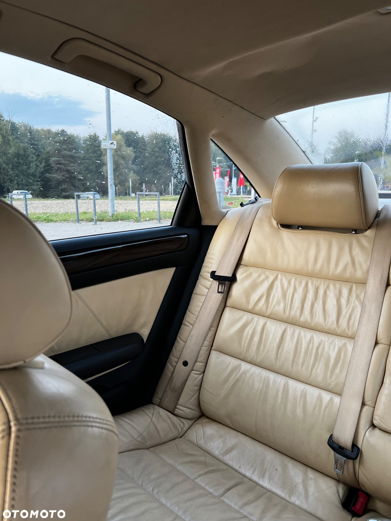 Audi A6 ver-a6-2-8-quattro - 24