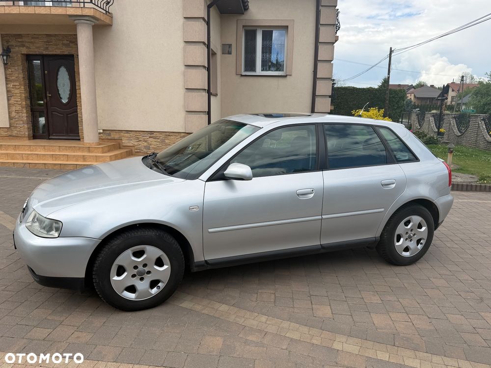 Audi A3 Sportback 1.6 Ambition - 21