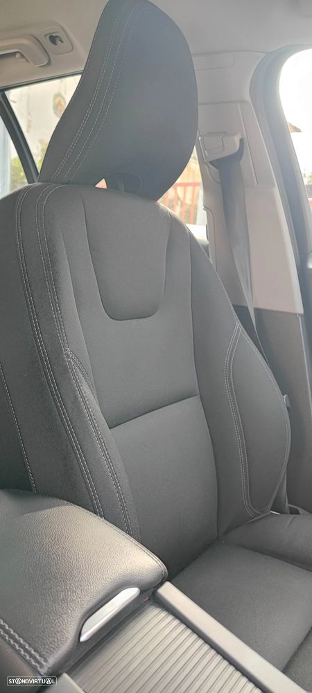Volvo V60 D2 Kinetic - 4