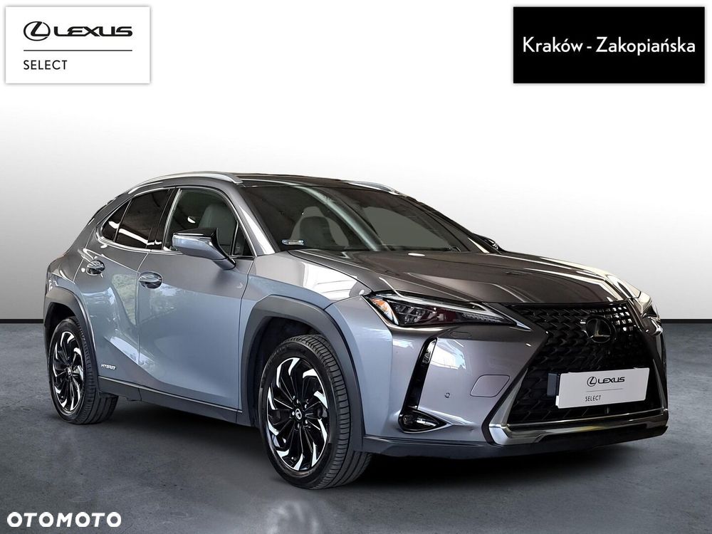 Lexus UX - 4
